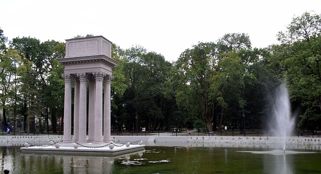 跳槽季离职原因范文