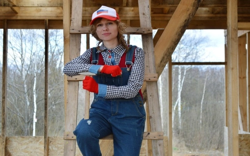 在全区党风廉政建设大会上的讲话-春林公文网