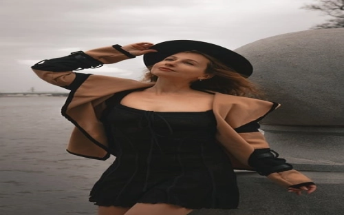 简述高中教师入党转正申请书该如何写-春林公文网