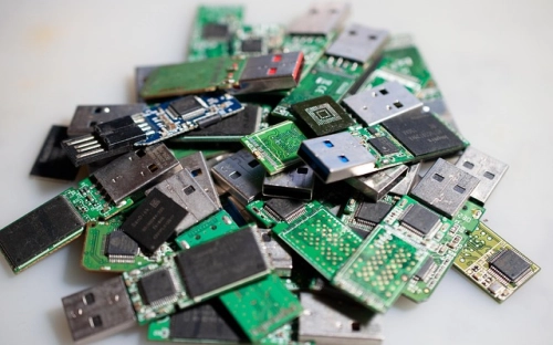 杨尚昆同志对董天知烈士的题词-春林公文网