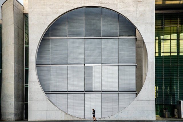 区商务局党风廉政建设工作情况汇报