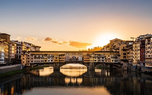 理论之光照耀我们成才-春林公文网