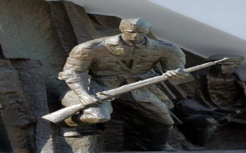 在基层建设中实践先进性-春林公文网