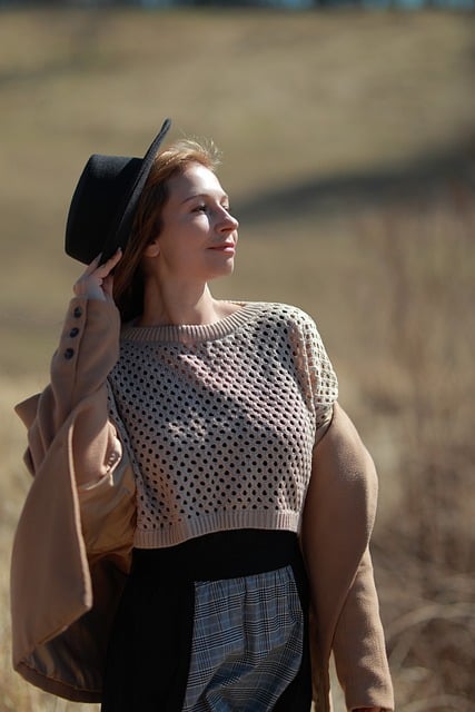 浅谈中西餐桌礼仪差异