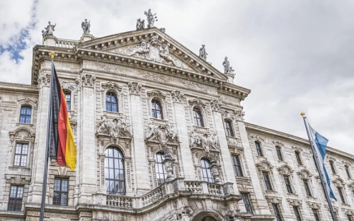 父亲的诉权-春林公文网